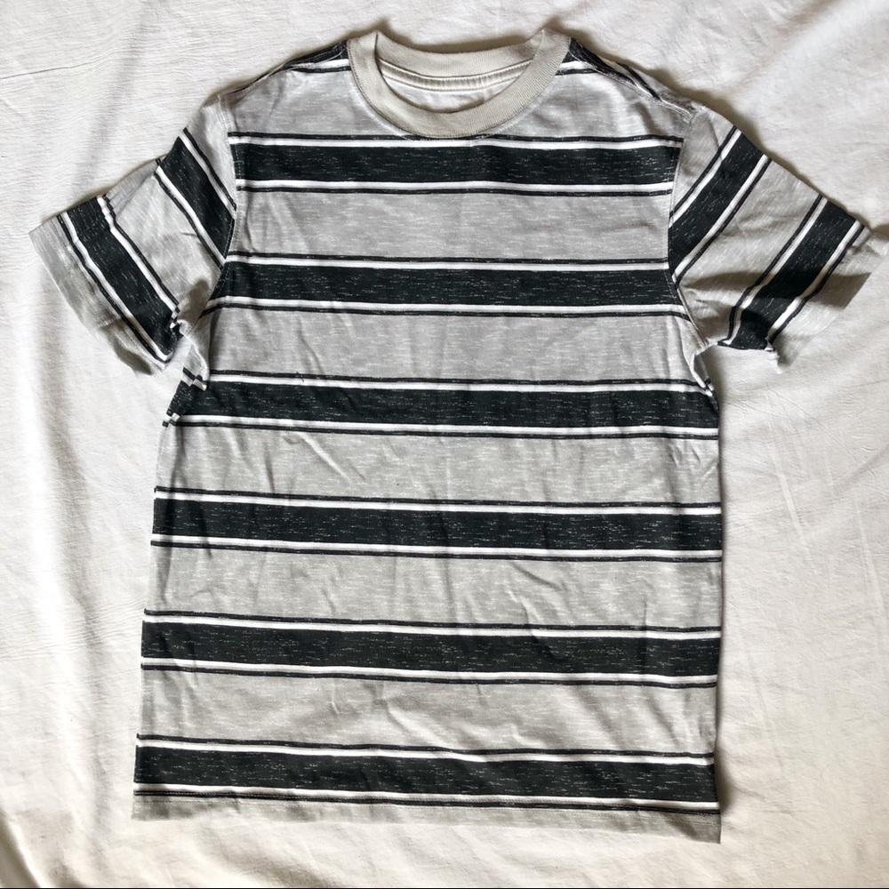 Grey and Black large stripe tee for boys!